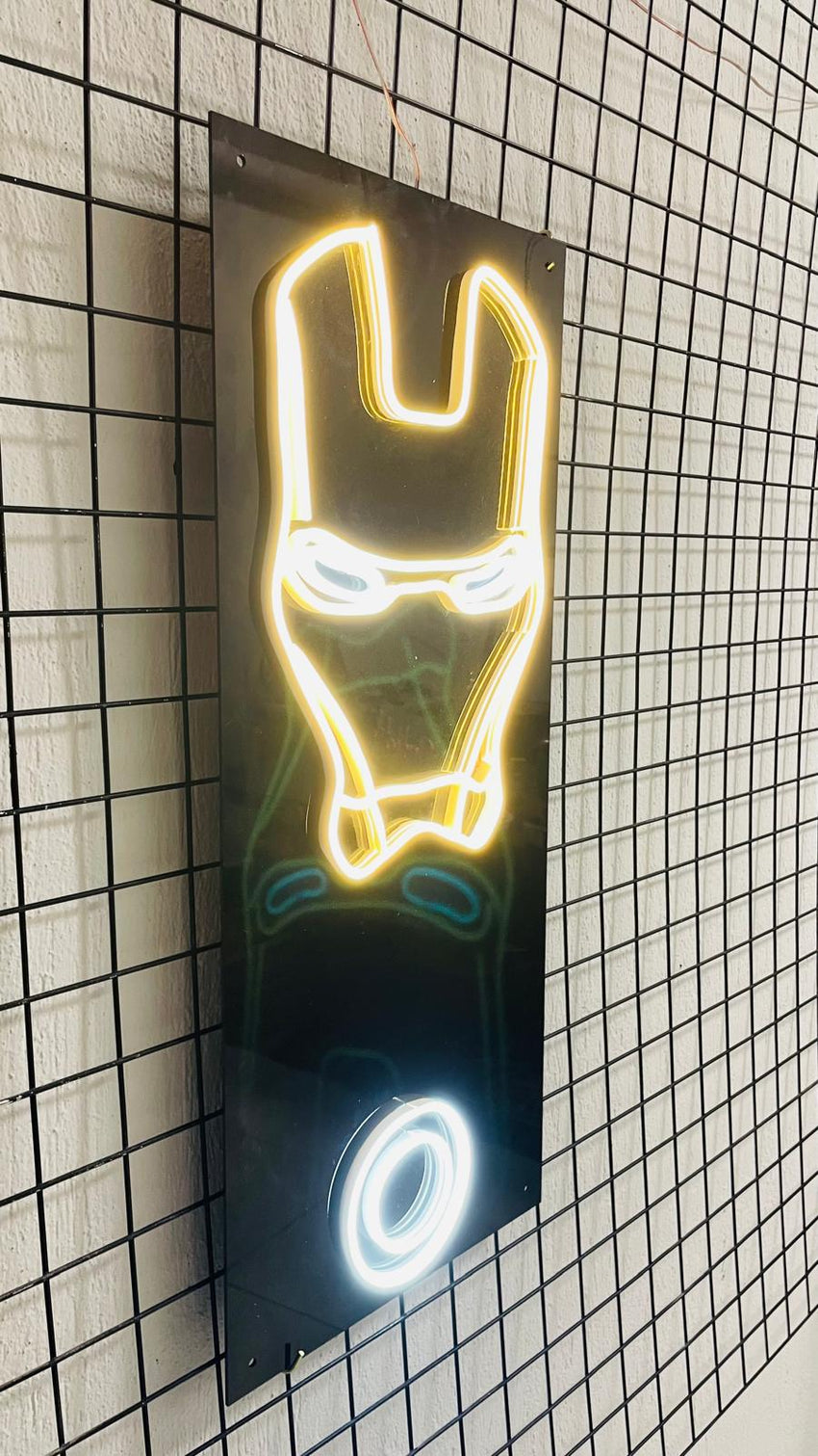 Iron Man Neon Duvar Dekorayonu