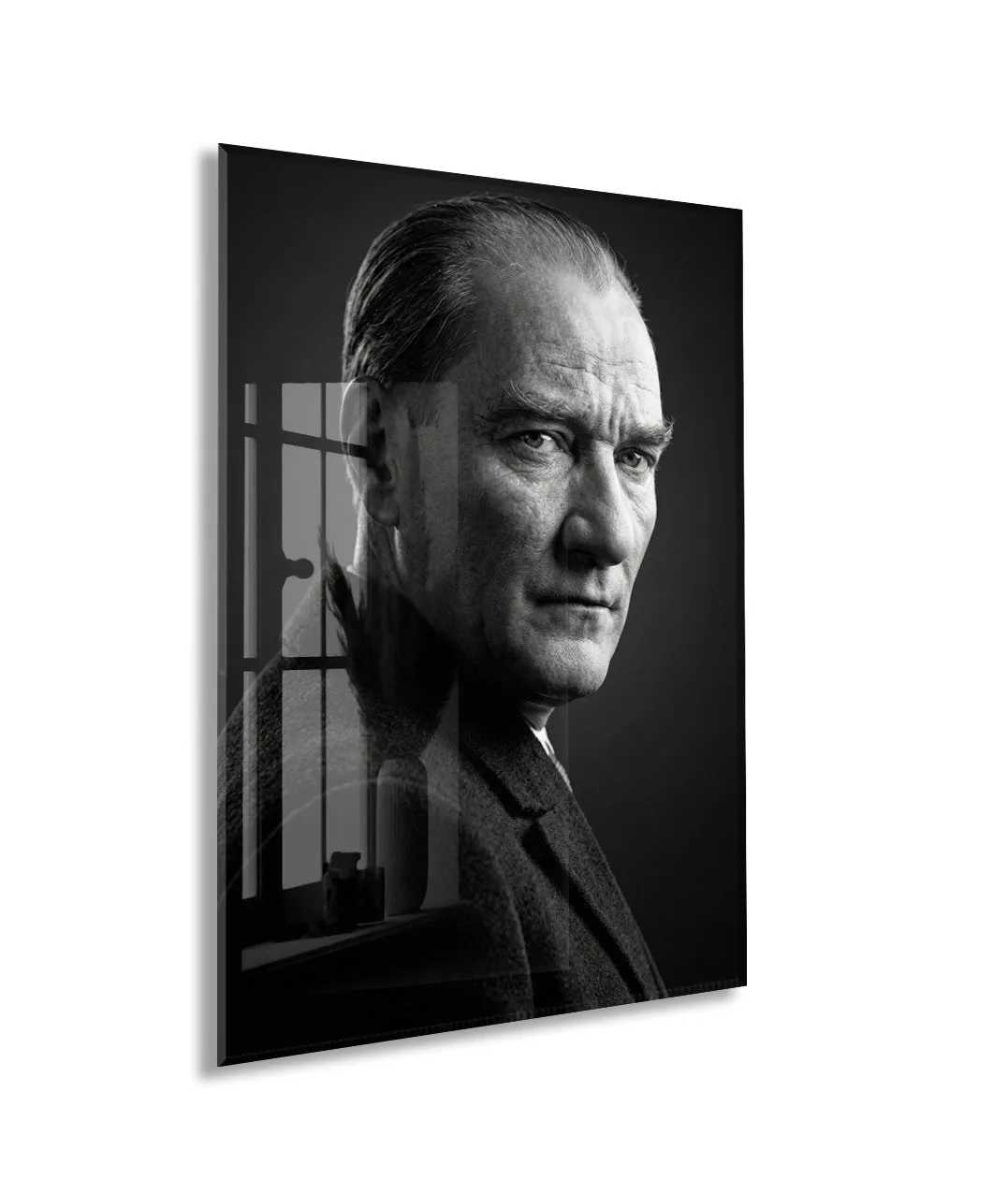 Mustafa Kemal Atatürk Portre Cam Tablo | 4 mm Temperli UV Baskılı Premium Duvar Dekoru-PeonyAta1302 — görsel 1