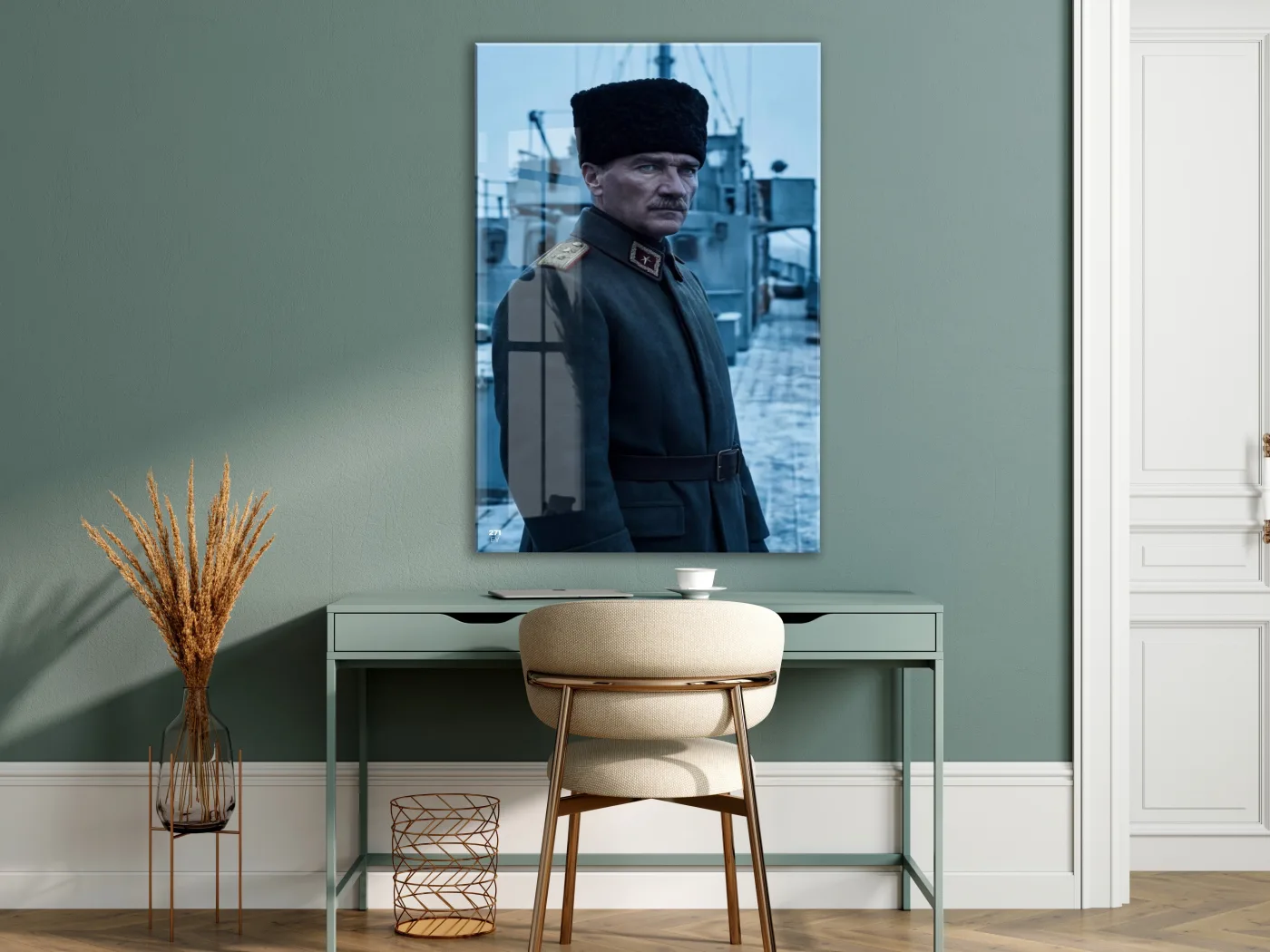 Atatürk Askerî Üniformalı Cam Tablo – Cephe ve Liderlik Temalı Premium Cam Duvar Tablosu -PeonyAta065 — görsel 7