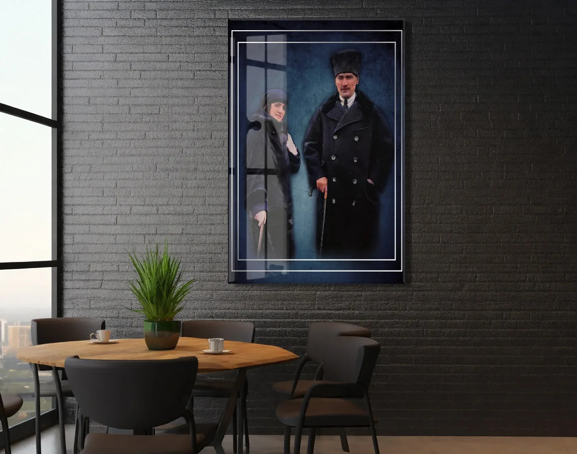 Atatürk ve Latife Hanım Cam Tablo – Cumhuriyet Dönemini Yansıtan Prestijli 4 mm Temperli Cam Duvar Dekoru -PeonyAta1004 — görsel 6