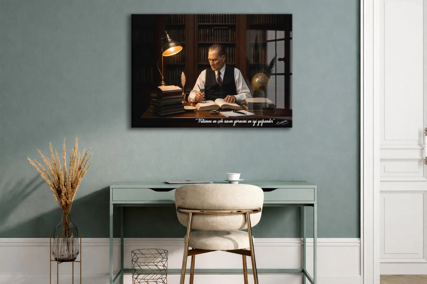 Mustafa Kemal Atatürk Çalışma Masası Cam Tablo | İmzalı Premium Cam Poster -PeonyAta1322 — görsel 2