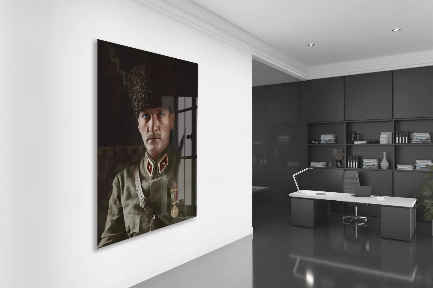 Atatürk Cam Tablo – Askerî Üniformalı İkonik Portre, 4 mm Temperli Cam Üzerine Premium Duvar Dekoru -PeonyAta1029 — görsel 5