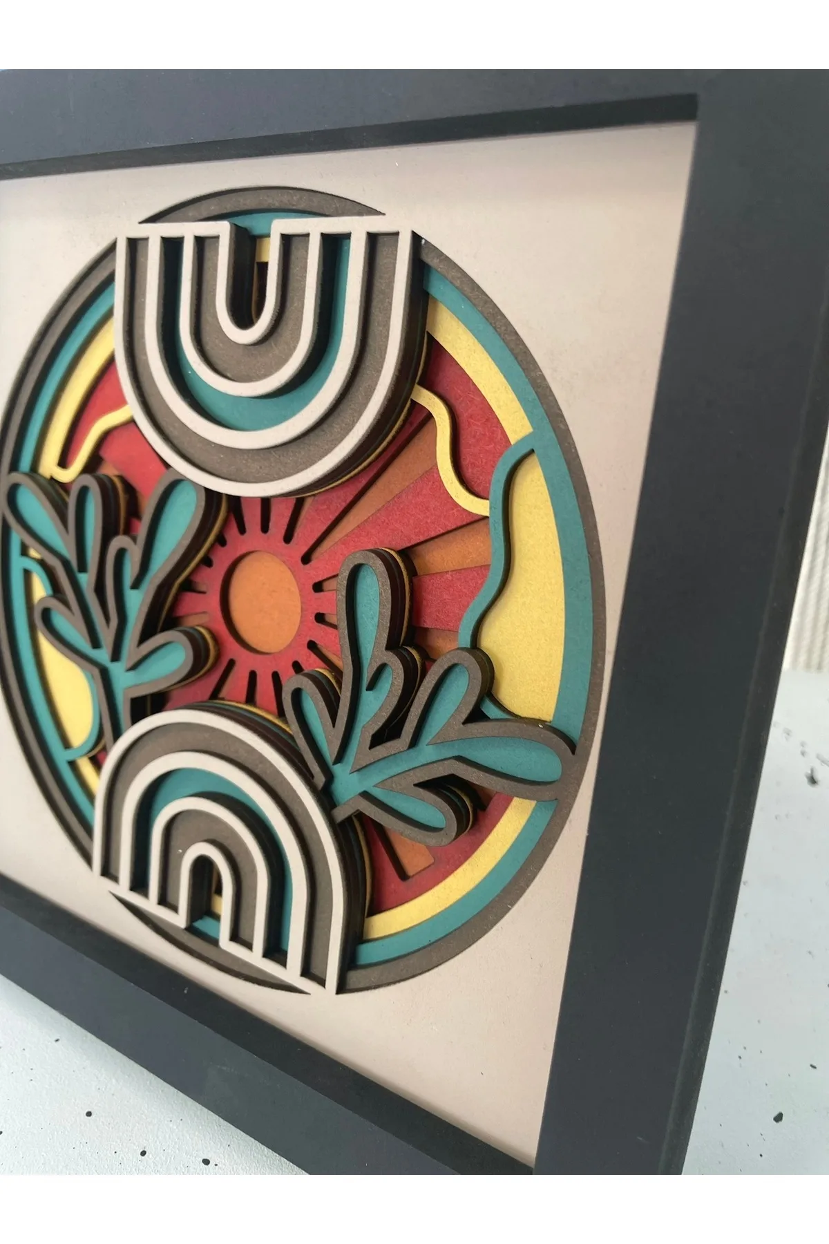 Boho Gökkuşağı & Güneş Katmanlı Tablo – Renkli MDF Çerçeve Duvar Dekoru – El Yapımı Spiritüel Sanat — görsel 3