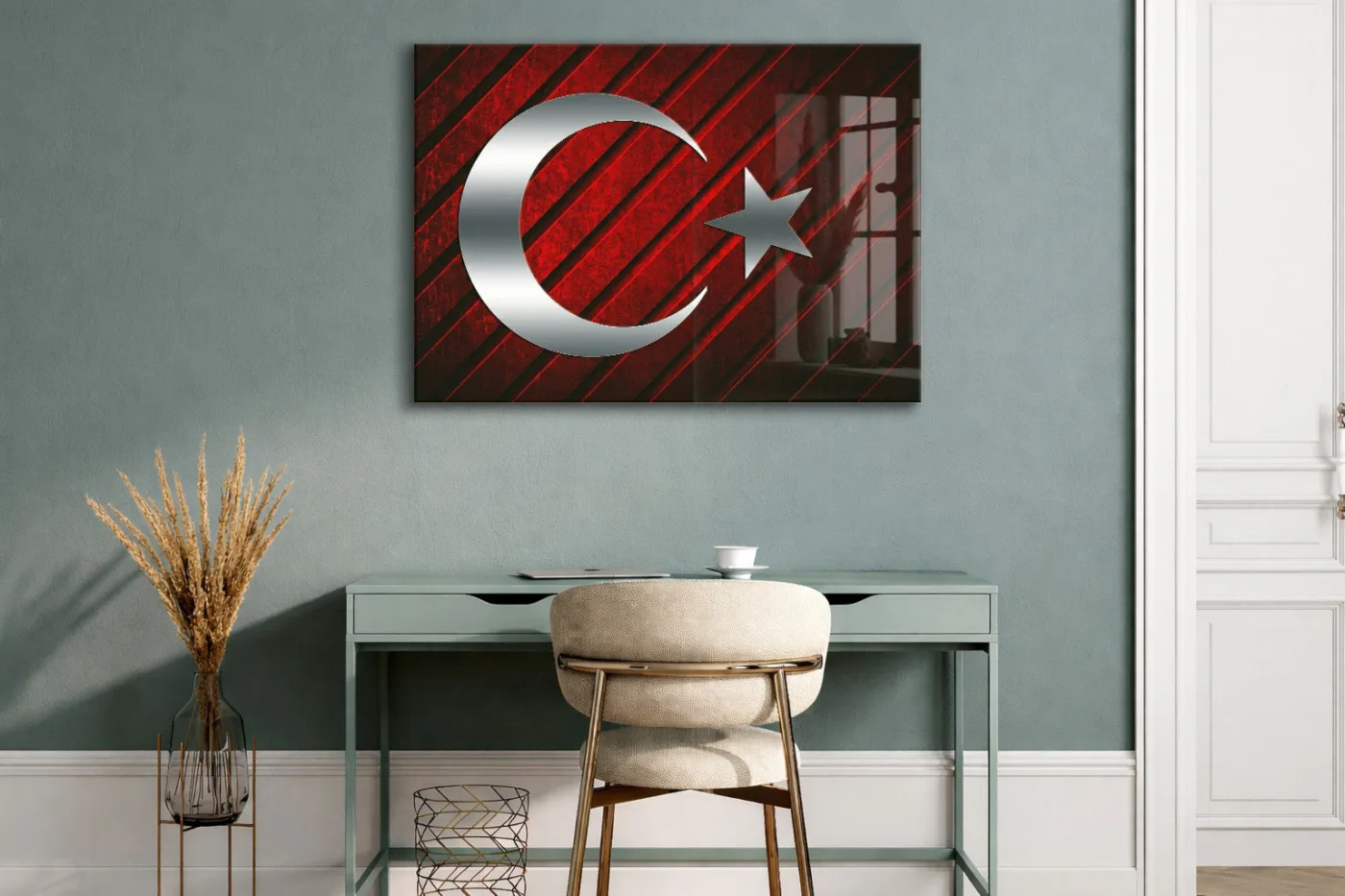 Modern Türk Bayrağı Cam Tablo | Metalik Ay Yıldız Tasarımlı 4 mm Temperli UV Baskılı Duvar Dekoru -PeonyAta1316 — görsel 2