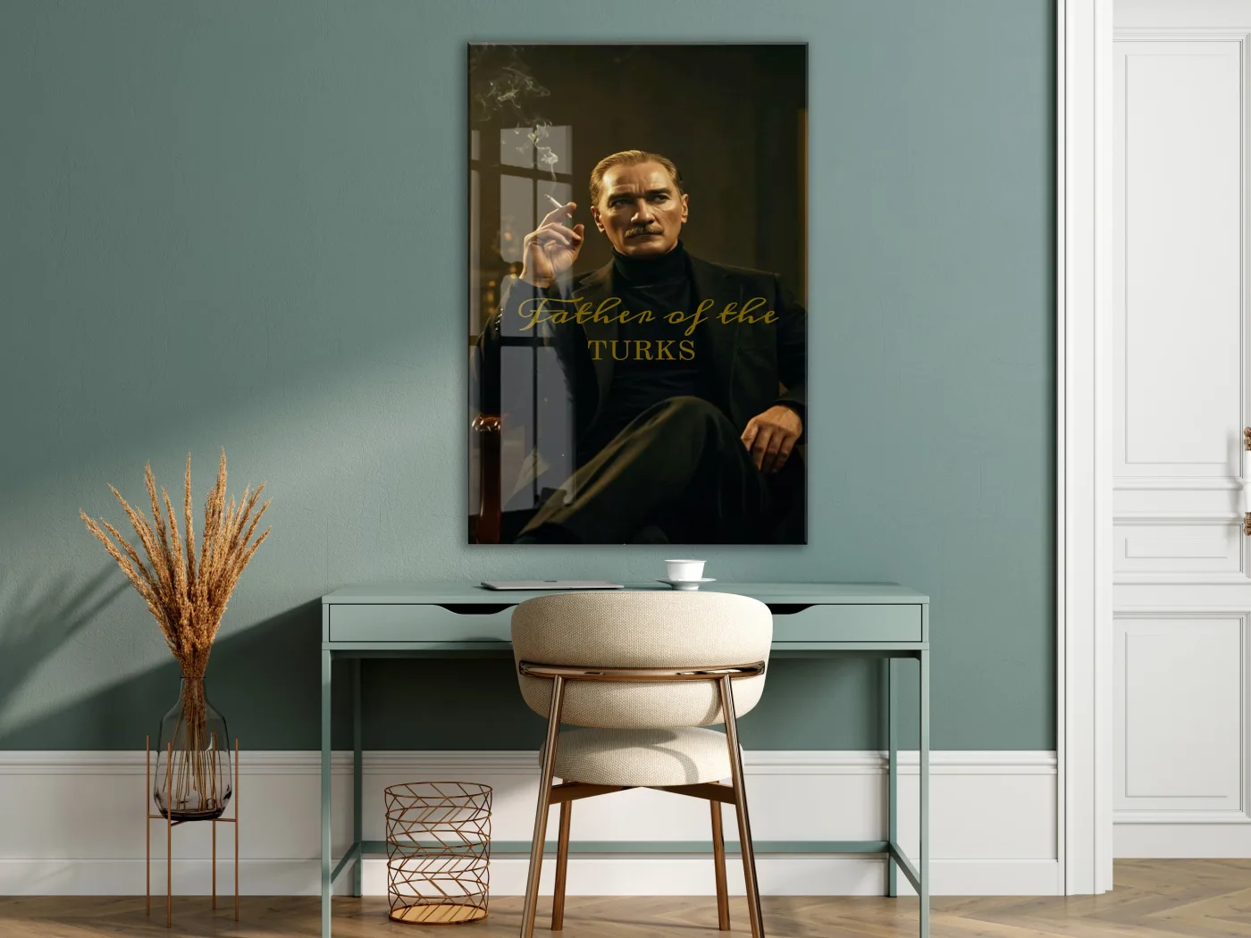 Father of the Turks Atatürk Cam Tablo | Gold Yazı Detaylı Modern Portre, Premium UV Baskı Temperli Cam Atatürk Duvar Dekoru PeonyAta051 — görsel 7