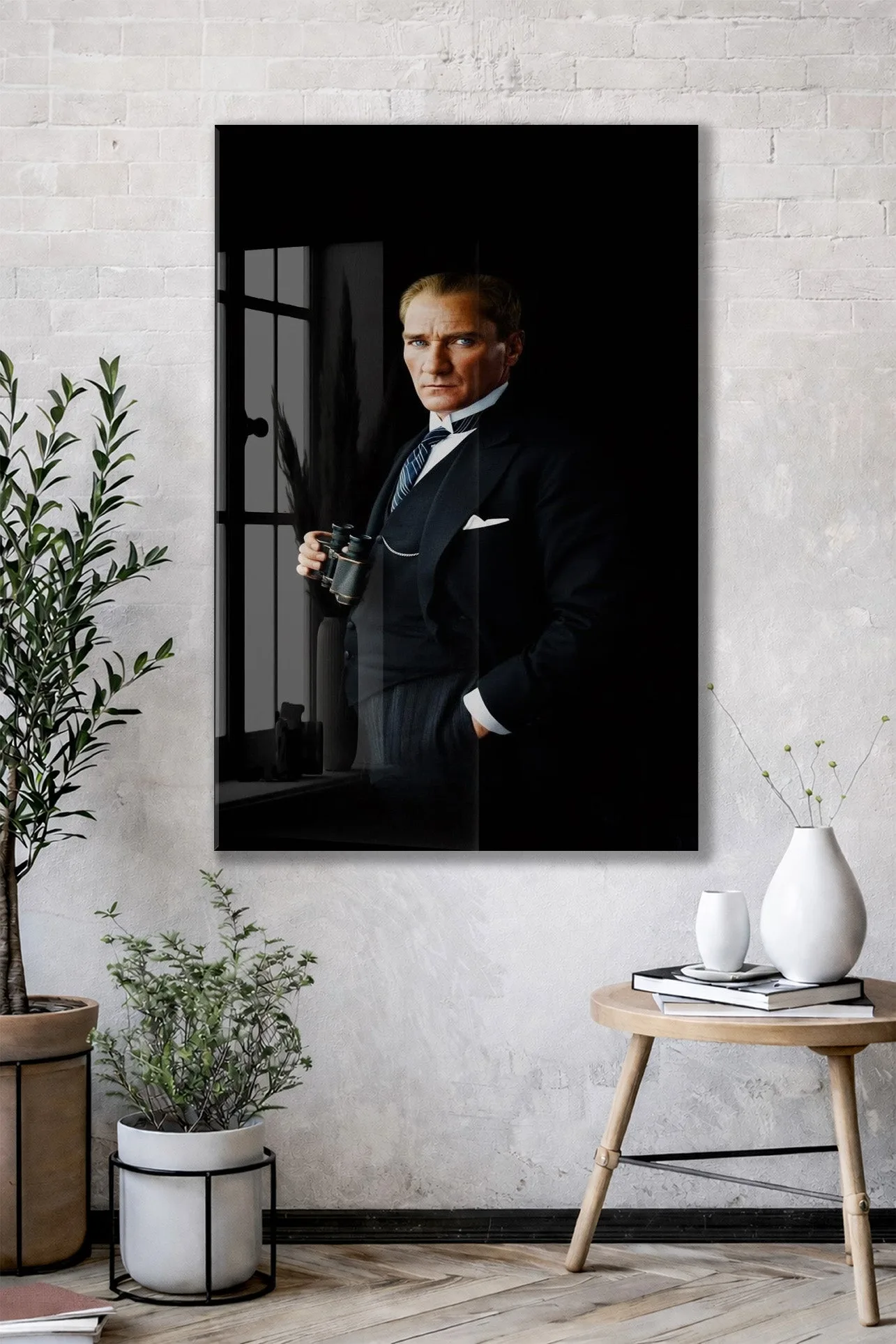 Atatürk Modern Portre Cam Tablo – Siyah Arka Planlı Liderlik Temalı 4 mm Temperli Cam -PeonyAta058 — görsel 2