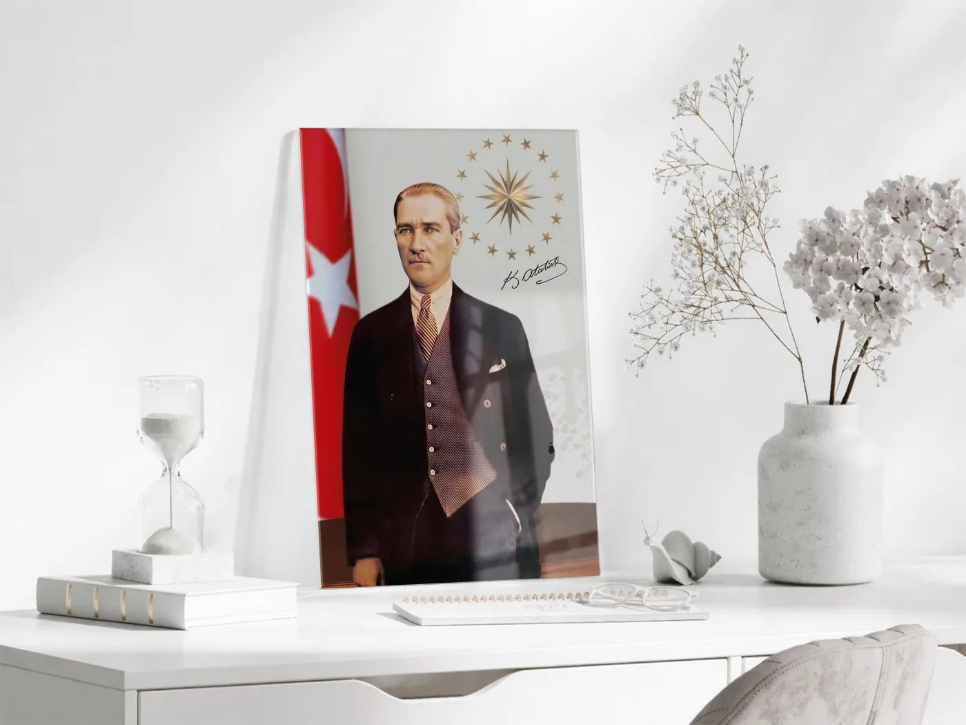 Mustafa Kemal Atatürk Türk Bayraklı Cam Tablo | 4 mm Temperli UV Baskılı Premium Duvar Dekoru -PeonyAta1303 — görsel 3