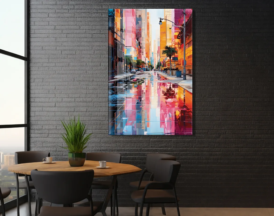 Renkli Modern Şehir Sokağı Cam Tablo – Yansımalı Sokak Manzarası ve Çağdaş Duvar Dekoru - Peony056 — görsel 6