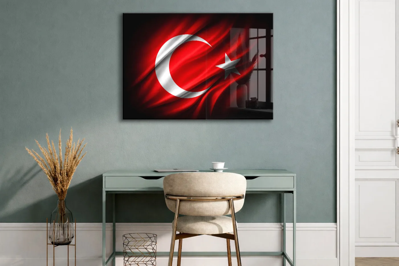 Dalgalanan Türk Bayrağı Cam Tablo | 4 mm Temperli UV Baskılı Premium Modern Duvar Dekoru -PeonyAta1315 — görsel 2