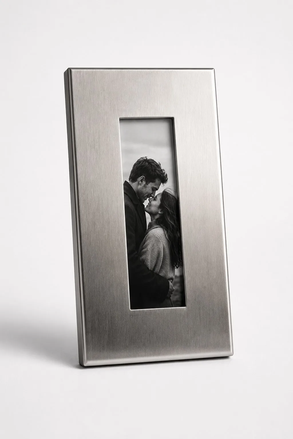 LINEA | Paslanmaz Çelik Fotoğraf Çerçevesi – Modern Metal Duvar Çerçevesi 14x34 cm — görsel 4