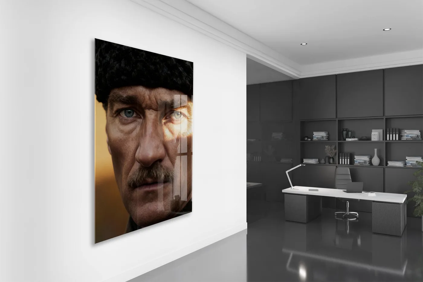Mustafa Kemal Atatürk Portre Cam Tablo – Siyah Beyaz Derin Bakışlı Modern Duvar Dekoru -PeonyAta069 — görsel 5