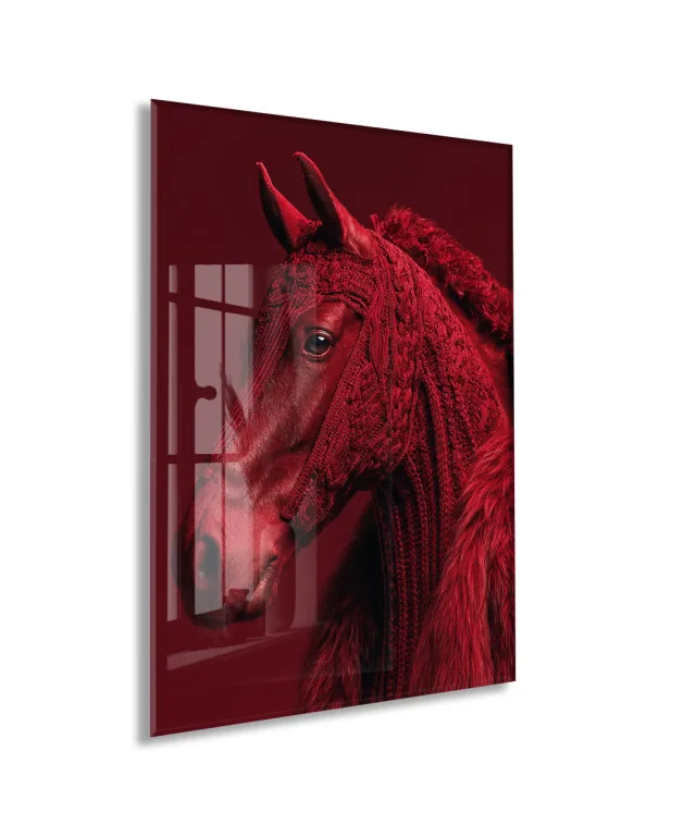 “Ateşin Ruhu” – Kızıl At Figürlü Sanatsal Cam Tablo- Peony063