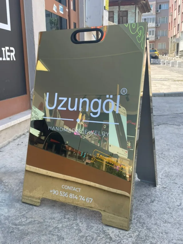 Aynalı Gold Paslanmaz A Tabela | Lüks Metal Kaldırım Tabelası | Dış Mekan Reklam Standı | 3 Boy Seçeneği